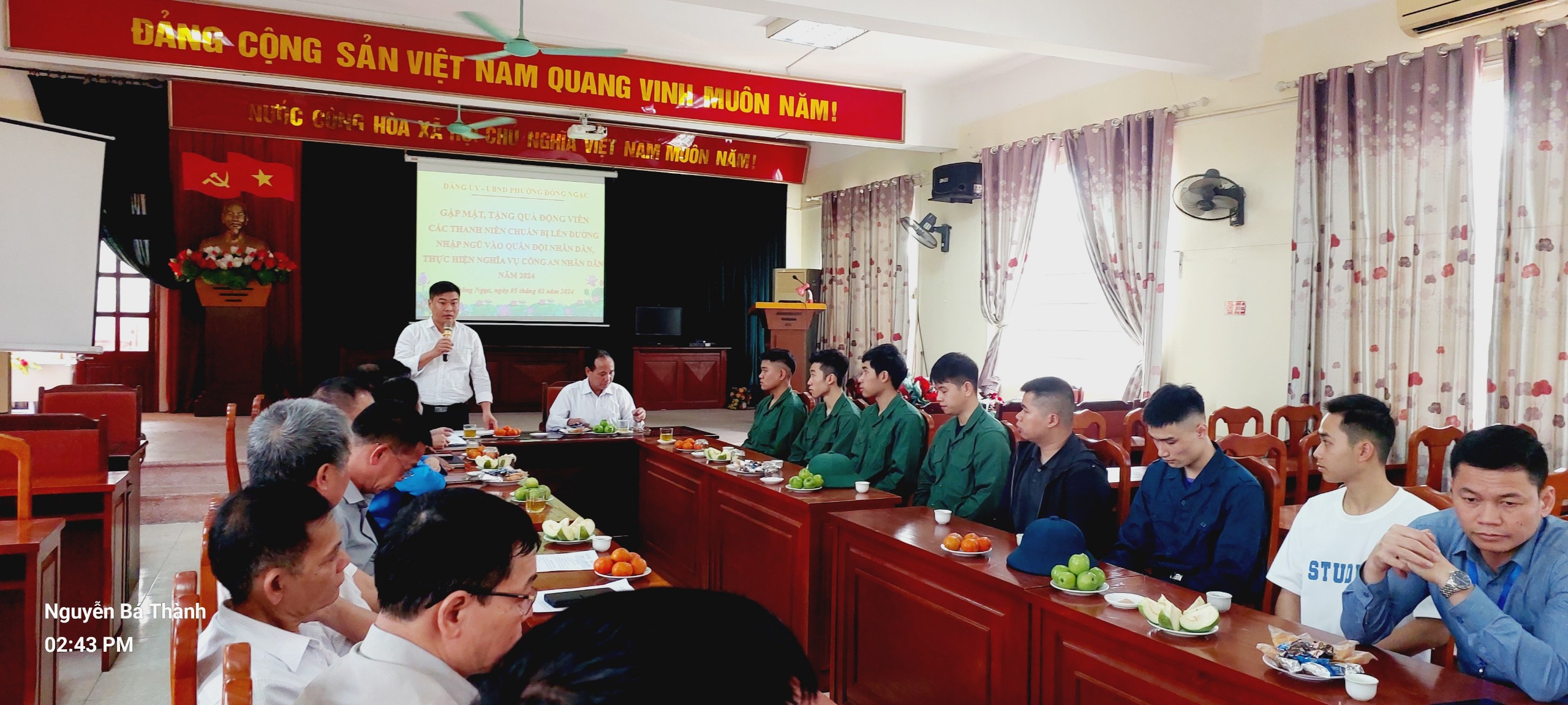 UBND phường Đông Ngạc tổ chức gặp mặt Quân nhân xuất ngũ về địa phương và động viên thanh niên nhập ngũ vào Quân đội Nhân dân, Công an Nhân dân năm 2024.